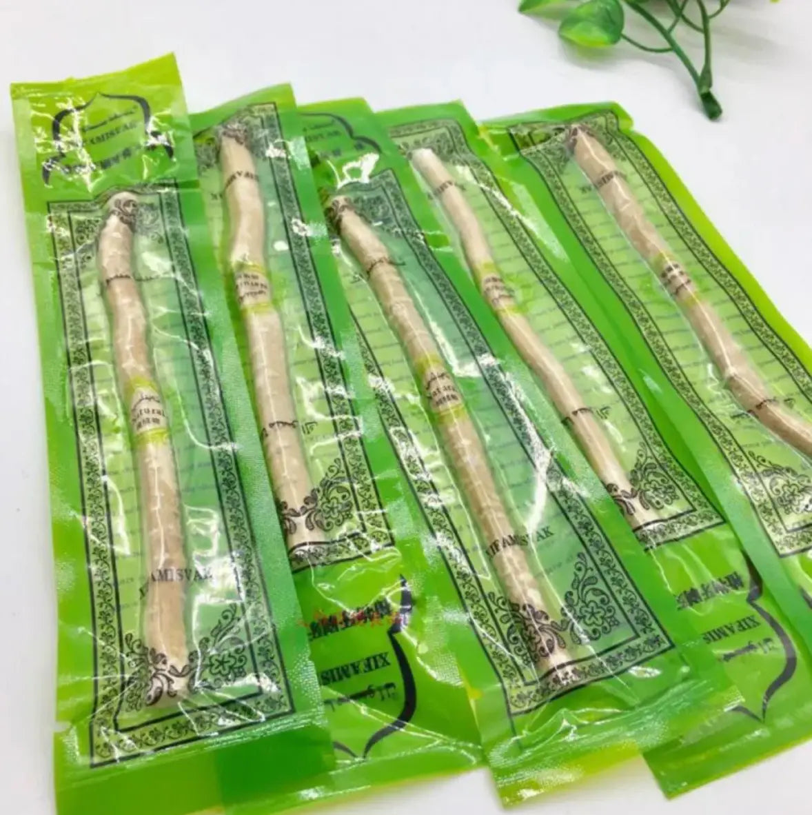 Miswak Tooth Cleaning Stick zyvraxen