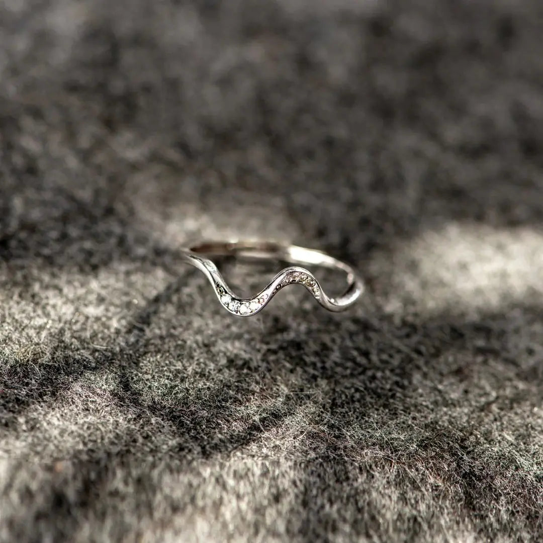 Water Wave Silver Ring in Fashion Design Moretech