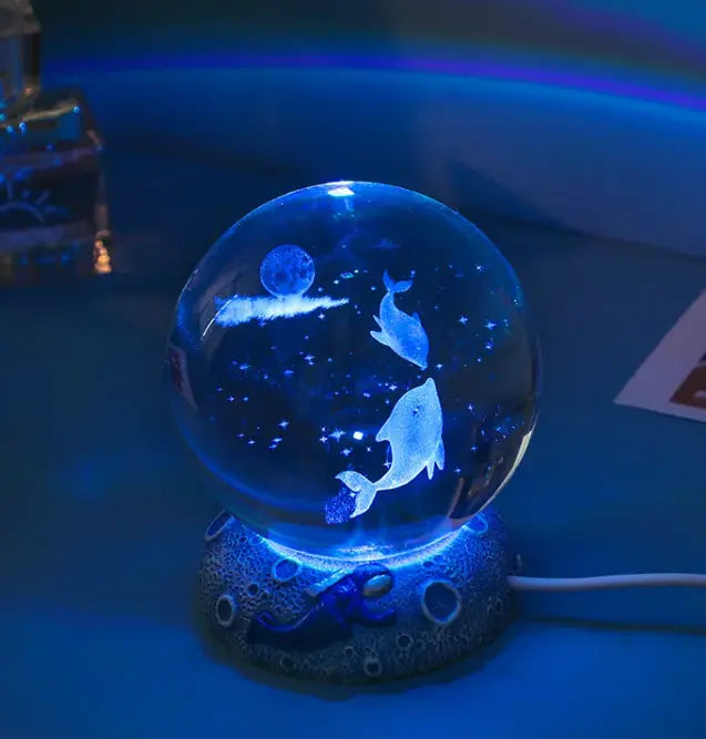 Luminous Crystal Orb zyvraxen