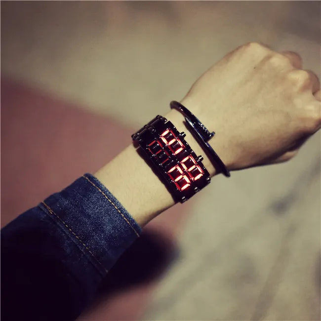 LavaLit LED Watch Zyvraxen