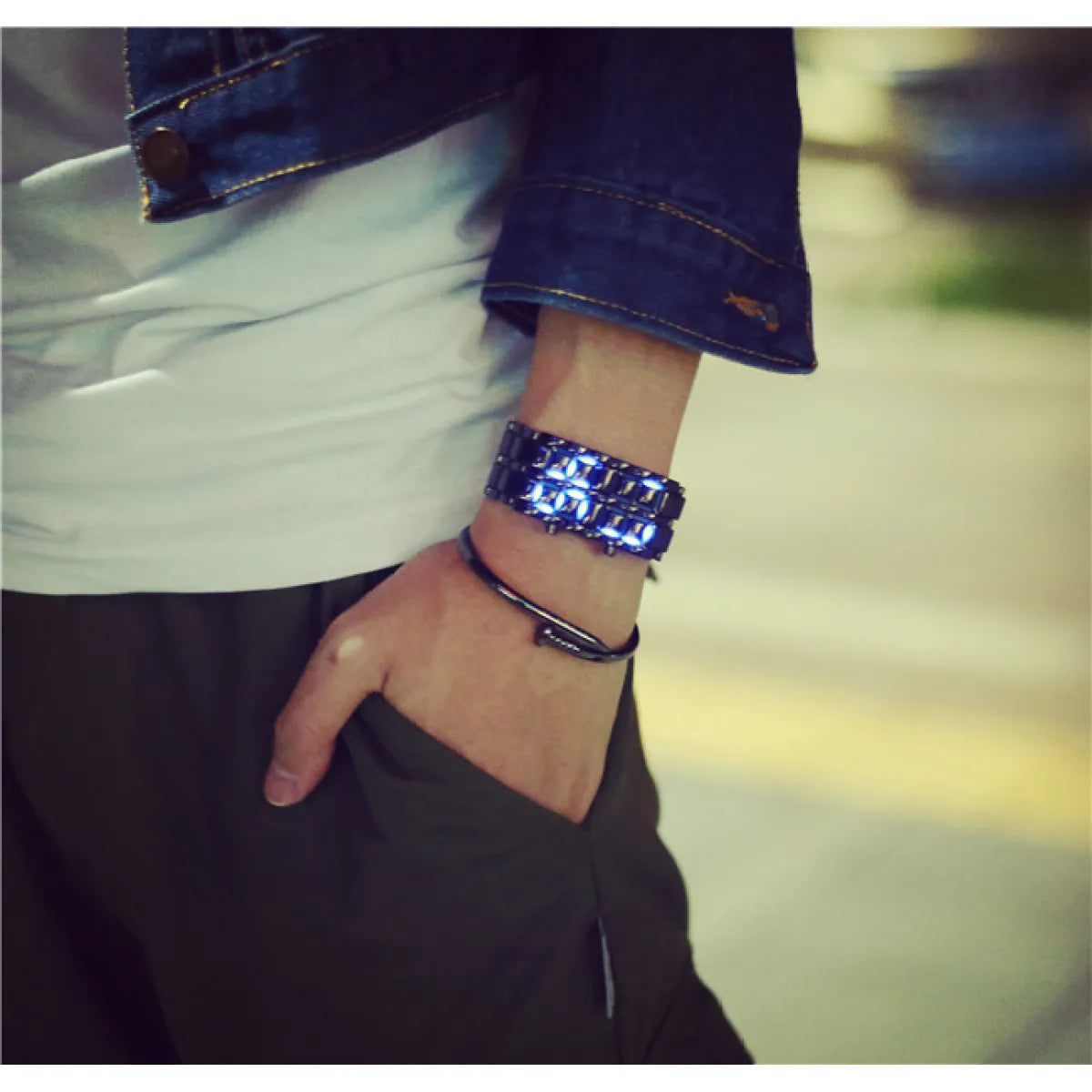 LavaLit LED Watch Zyvraxen
