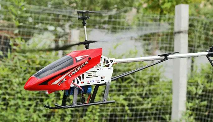 Autonomous Flying Toy - Durable Rechargeable Helicopter zyvraxen