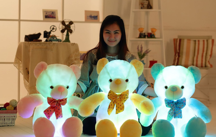 Glowing Cuddle Bear Zyvraxen