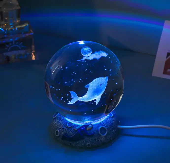 Luminous Crystal Orb zyvraxen