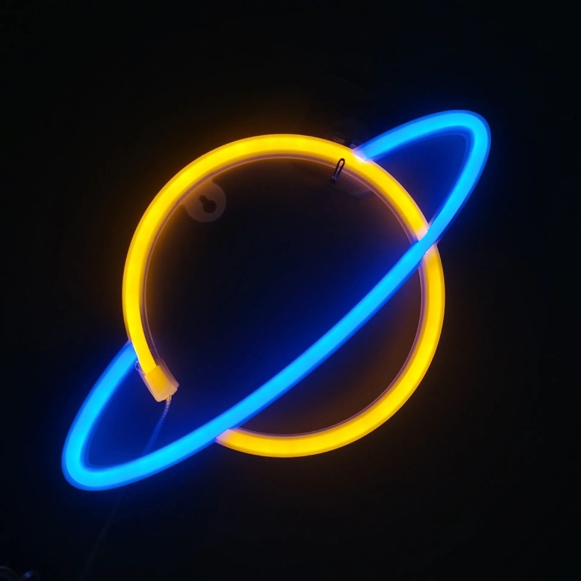 Neon Planet LED Alien Light for Room or Bar Decor Zyvraxen