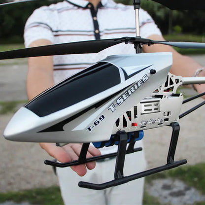 Autonomous Flying Toy - Durable Rechargeable Helicopter zyvraxen